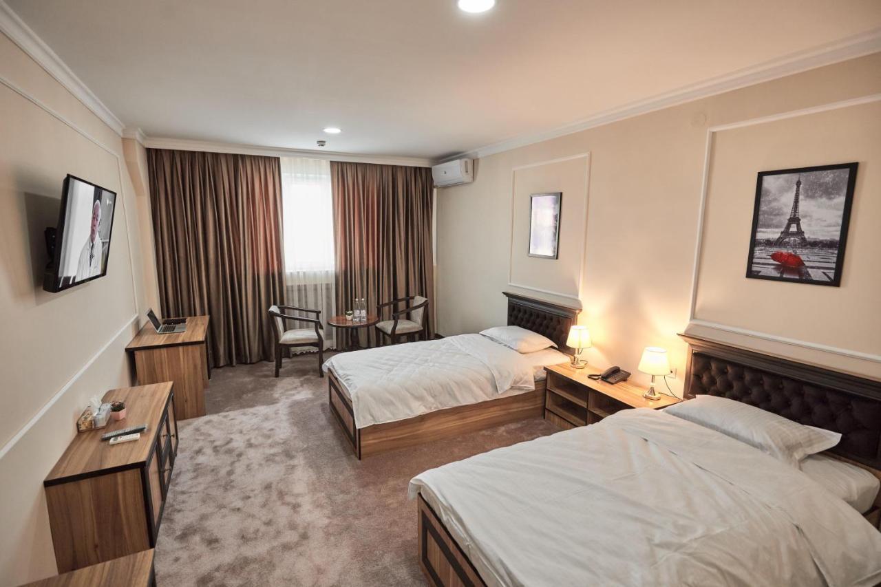 Bal Tabassum Hotel Toshloq Εξωτερικό φωτογραφία